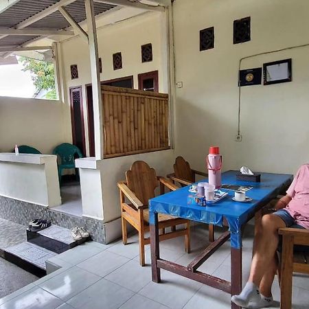 Pedek Homestay プラヤ エクステリア 写真