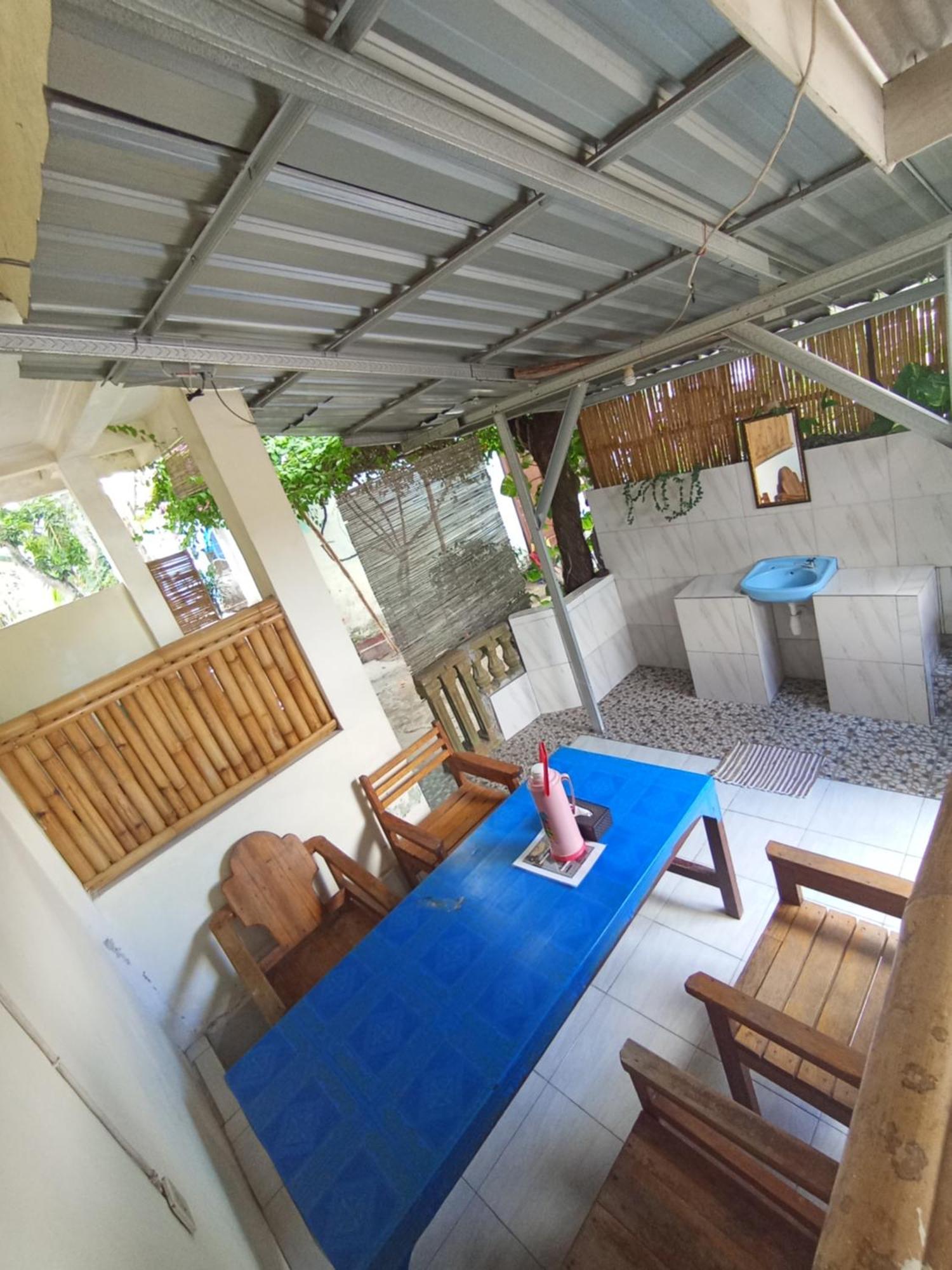 Pedek Homestay プラヤ エクステリア 写真