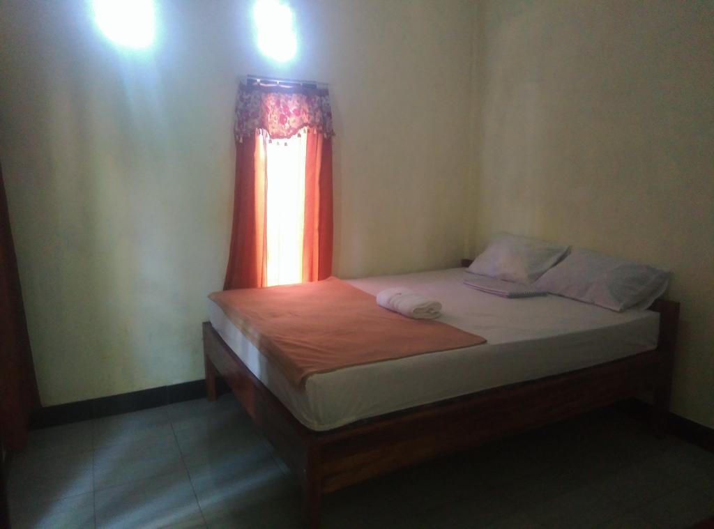 Pedek Homestay プラヤ エクステリア 写真